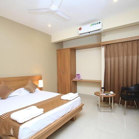 Samasth Rooms And Suits Maisur Dış mekan fotoğraf