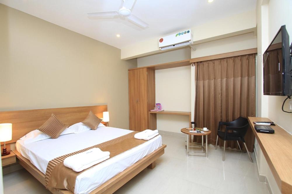 Samasth Rooms And Suits Maisur Dış mekan fotoğraf