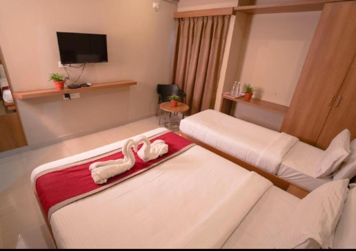 Samasth Rooms And Suits Maisur Dış mekan fotoğraf